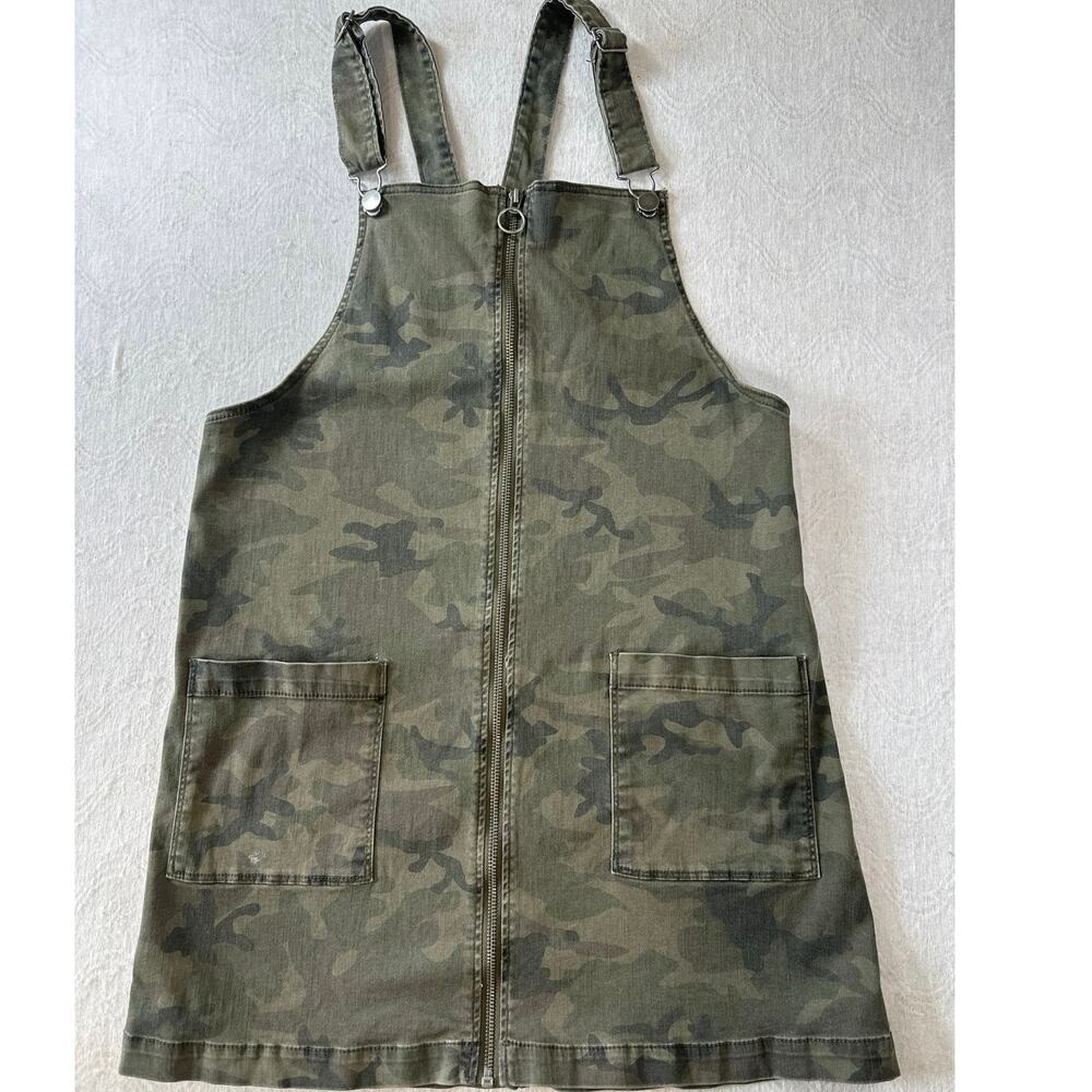 SO green camouflage overall mini dress full-zip front &dual patch pockets Size L